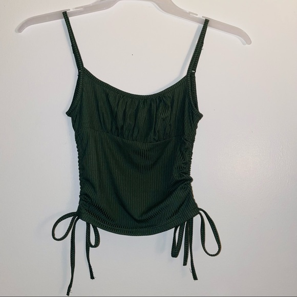 SHEIN Tops - SHEIN CROP CAMI TOPSMALL